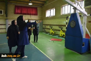 به مناسبت چهارمین سالگرد شهادت حاج قاسم سلیمانی برگزار شد:
برگزاری مسابقات ورزشی در آموزشکده دختران کرمانشاه 5