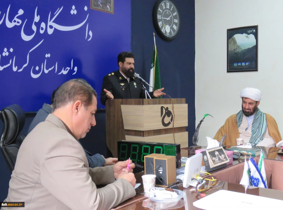 برگزاری محفل شعر خوانی به مناسبت مبعث حضرت رسول(ص)  در دانشگاه ملی مهارت استان کرمانشاه 2