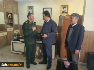 به مناسبت میلاد امام حسین (ع) و روز پاسدار انجام شد:
دیدار ریاست و مسئولین دانشگاه ملی مهارت استان با اعضای بسیج اساتید
 3