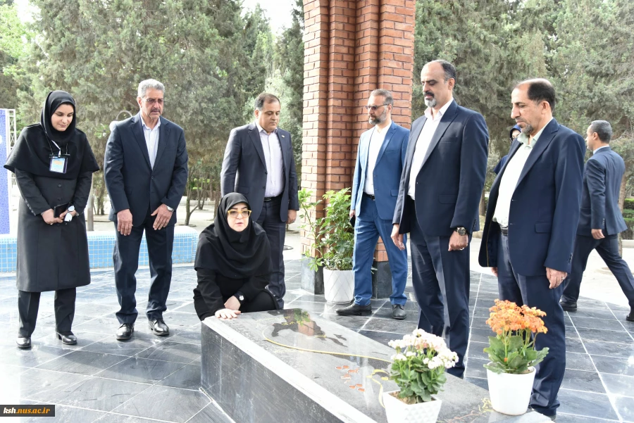 دکتر مهاجرانی، سخنگوی دولت در اجلاس رؤسای دانشکده‌ها و آموزشکده‌‌های دانشگاه ملی مهارت:
در ایجاد مهارت‌ها و توسعه محتوای آموزشی در دانشگاه ملی مهارت، متناسب با رویکردها و ابزارهای نوین، توجه به اقلیم متنوع استان‌ها الزامی است 2