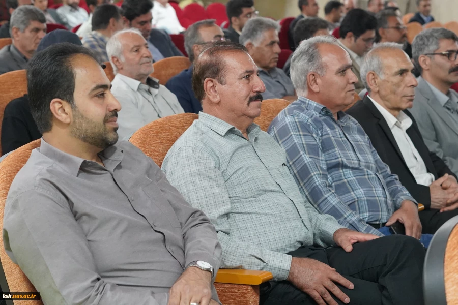 برگزاری مراسم گرامیداشت روز معلم و استاد در دانشگاه ملی مهارت واحد استان کرمانشاه 11