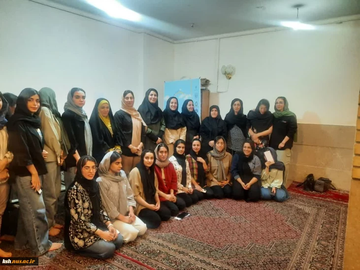 نشست صمیمی ریاست و معاونت فرهنگی، دانشجویی آموزشکده ملی مهارت واحد دختران کرمانشاه با دانشجویان ساکن خوابگاه مرصاد