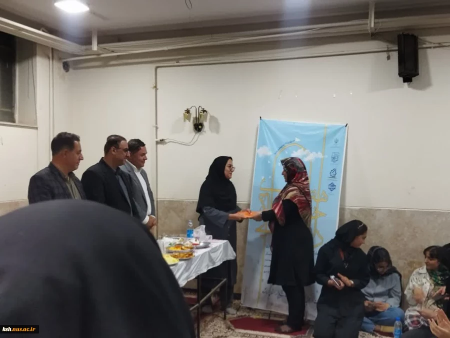 نشست صمیمی ریاست و معاونت فرهنگی، دانشجویی آموزشکده ملی مهارت واحد دختران کرمانشاه با دانشجویان ساکن خوابگاه مرصاد 5