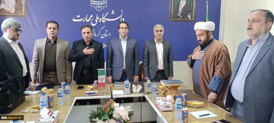 برگزاری مراسم تکریم و معارفه رئیس آموزشکده پسران اسلام آبادغرب 4
