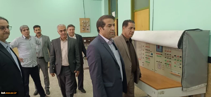 برگزاری مراسم تکریم و معارفه رئیس آموزشکده پسران اسلام آبادغرب 13