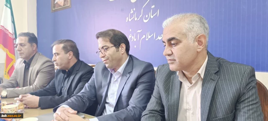 برگزاری مراسم تکریم و معارفه رئیس آموزشکده پسران اسلام آبادغرب 17