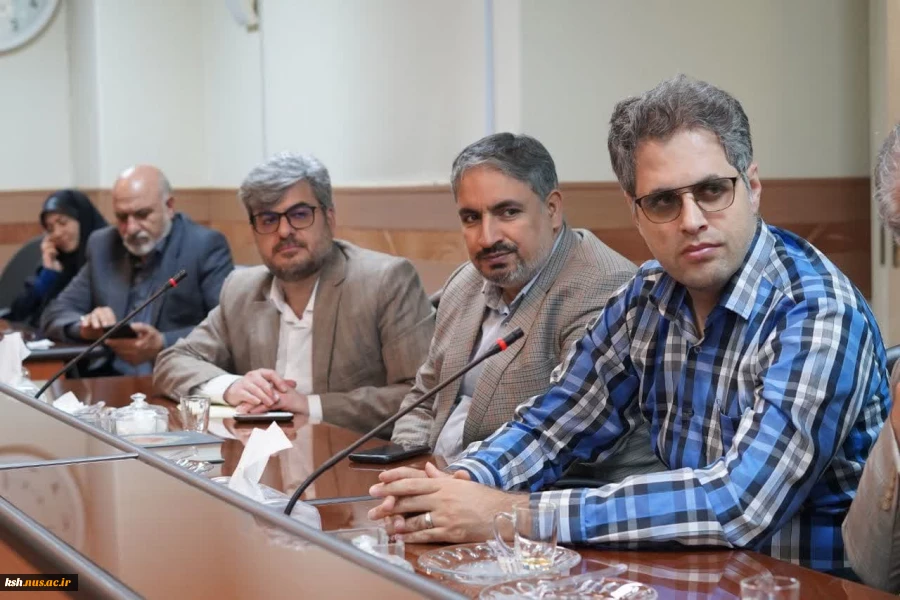 حضور کارکنان و اساتید دانشگاه ملی مهارت واحد استان کرمانشاه در بیت نماینده ولی فقیه و امام جمعه کرمانشاه 17
