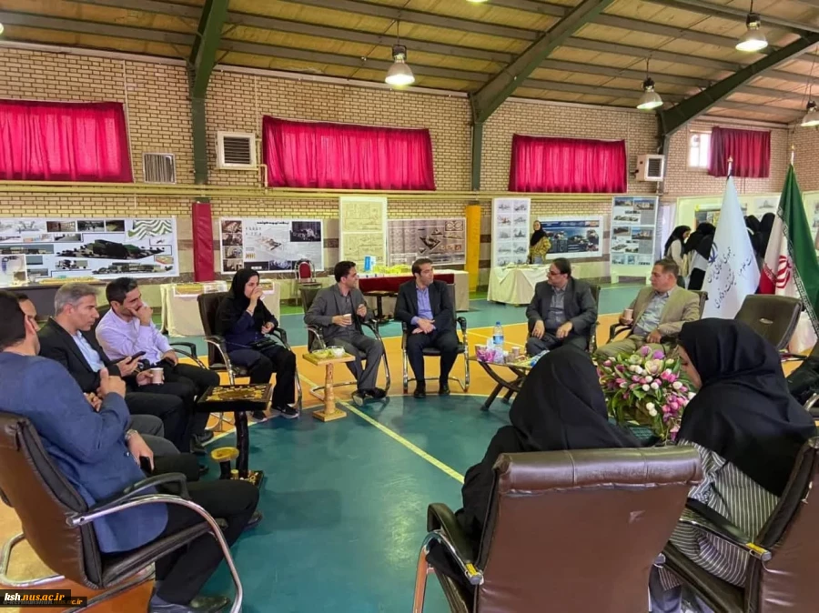 روز دوم نمایشگاه دستاوردهای آموزشی و پژوهشی دانشجویان دانشگاه ملی مهارت استان کرمانشاه با حضور مسئولان ارشد استان 13