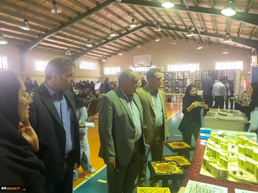 روز دوم نمایشگاه دستاوردهای آموزشی و پژوهشی دانشجویان دانشگاه ملی مهارت استان کرمانشاه با حضور مسئولان ارشد استان 14