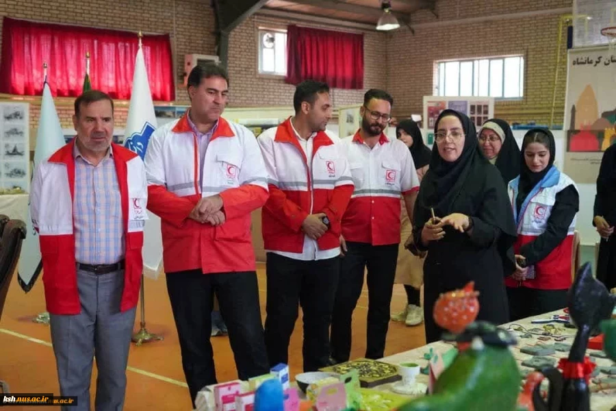 روز دوم نمایشگاه دستاوردهای آموزشی و پژوهشی دانشجویان دانشگاه ملی مهارت استان کرمانشاه با حضور مسئولان ارشد استان 16