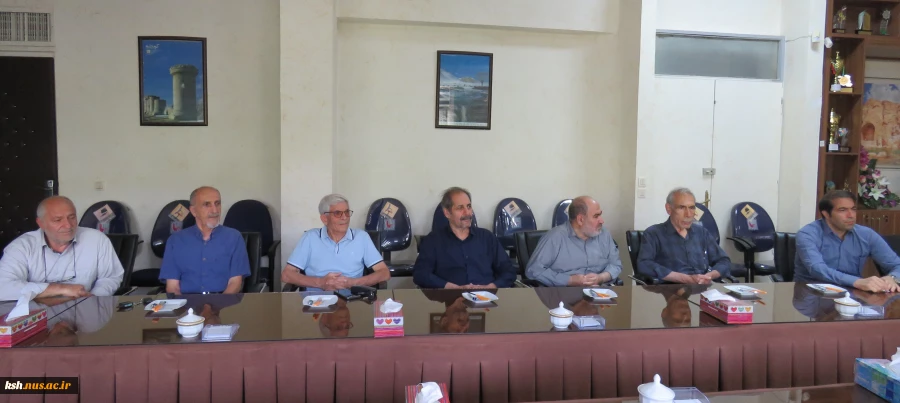 نشست صمیمی دکتر ابراهیمی سرپرست دانشگاه ملی مهارت استان کرمانشاه با بازنشستگان دانشگاه 4