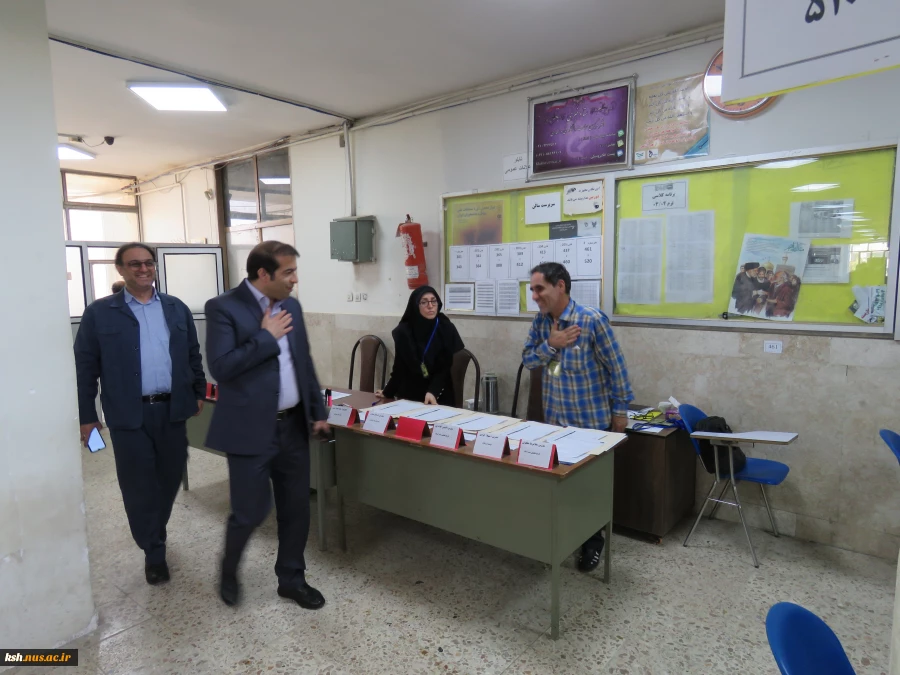 بازدید رئیس دانشگاه ملی مهارت استان کرمانشاه از حوزه برگزاری آزمون پایان نیسمال
 3