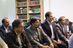 استاندار و جمعی از مدیران استان کرمانشاه، در اولین روز کاری هفته دولت، با نماینده ولی فقیه در استان و امام جمعه کرمانشاه، دیدار کردند 4