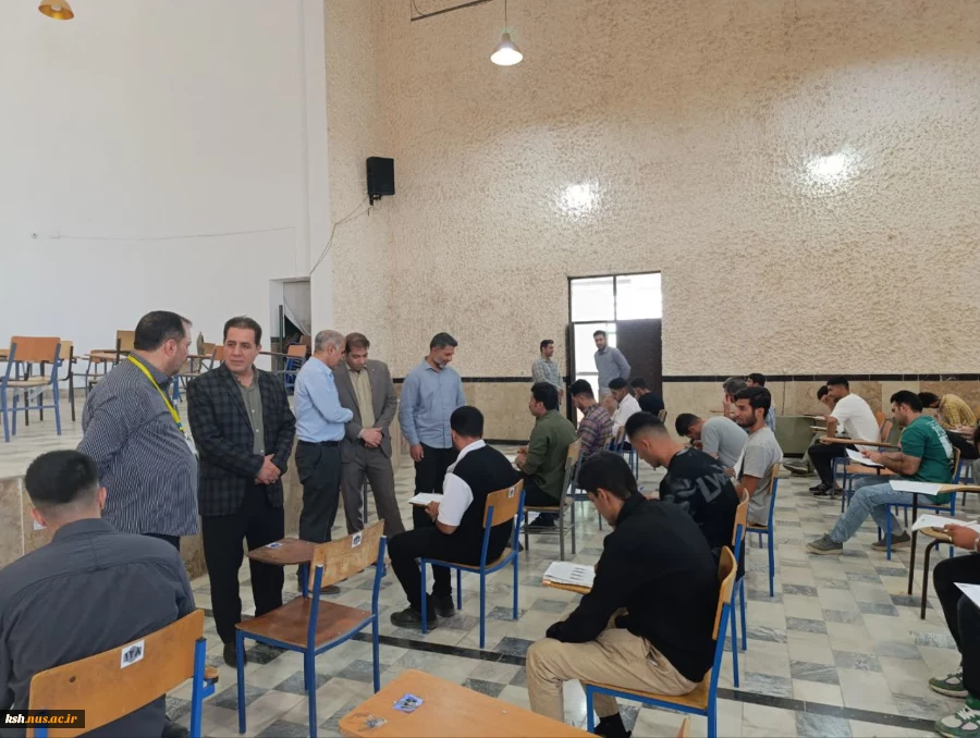 بازدید دکتر ابراهیمی رئیس دانشگاه ملی مهارت استان کرمانشاه از روند برگزاری امتحانات آموزشکده اسلام آباد غرب 6